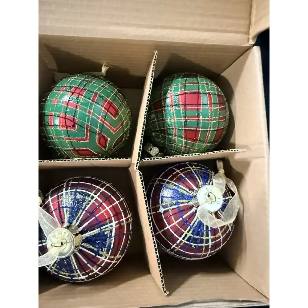 Vintage Jeffrey Banks Home Set of 8 Large Plaid Tartan Glass Ornaments w/ Box